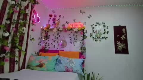 Independent online show from 10/05/25, 10:29