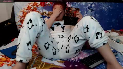 Snapshot of anasunshine chatting on 01/03/25, 11:01 Ana online show from 01/03/25, 11:01