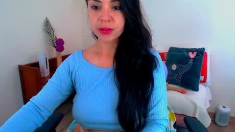 Snapshot of anaughty_kitten chatting on 07/14/26, 07:08 Tatiana I was Latingoddess69 online show from 07/14/26, 07:08
