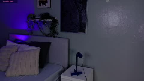 Kendra  online show from 04/06/26, 10:16