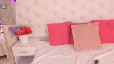 anchela garcia online show from 10/18/25, 12:17