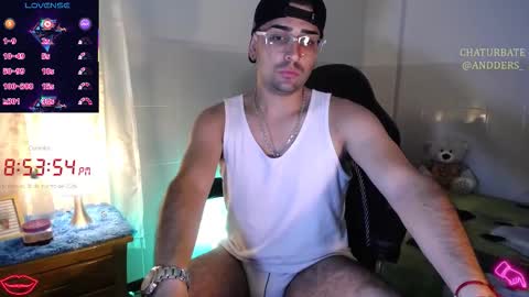 Snapshot of andders_ chatting on 03/19/26, 01:53 Anders online show from 03/19/26, 01:53