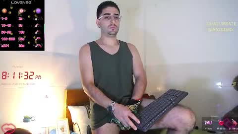 Snapshot of andders_ chatting on 03/26/26, 01:11 Anders online show from 03/26/26, 01:11