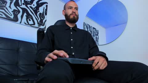 Andrs   -                   online show from 01/11/25, 07:05