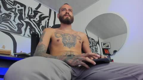 Andrs   -                   online show from 04/21/26, 01:18