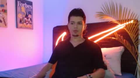 andersonZ98 online show from 12/16/25, 06:51