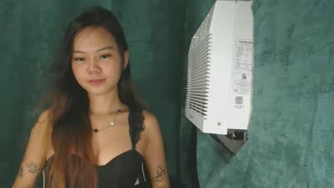 andiaprecious_ online show from 03/27/26, 05:02