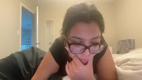 Snapshot of anditspinkxo chatting on 07/30/26, 02:32 anditspinkxo online show from 07/30/26, 02:32