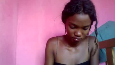 Snapshot of andohh237973 chatting on 02/13/26, 09:16 andohh237973 online show from 02/13/26, 09:16