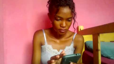 Snapshot of andohh237973 chatting on 02/18/26, 03:46 andohh237973 online show from 02/18/26, 03:46