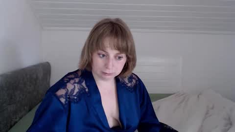 Snapshot of andorphina chatting on 03/27/26, 07:47 Andorphin online show from 03/27/26, 07:47