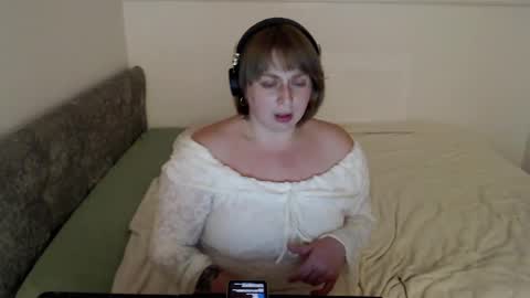Snapshot of andorphina chatting on 03/28/26, 09:03 Andorphin online show from 03/28/26, 09:03