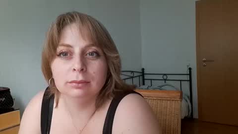 Snapshot of andorphina chatting on 05/03/26, 02:01 Andorphin online show from 05/03/26, 02:01