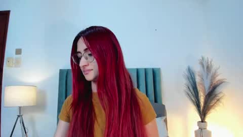 Andra Cyrus online show from 03/03/25, 05:39