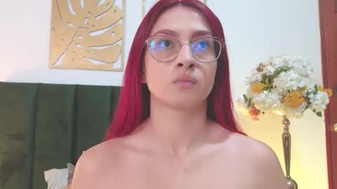 Andra Cyrus online show from 09/19/25, 11:33