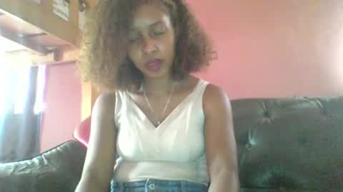 andre415913 online show from 12/20/25, 10:11