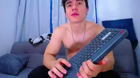 Andre Parker online show from 09/16/25, 01:50