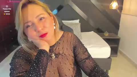 Snapshot of andre_soto_ chatting on 02/07/26, 02:26 A N D R E online show from 02/07/26, 02:26