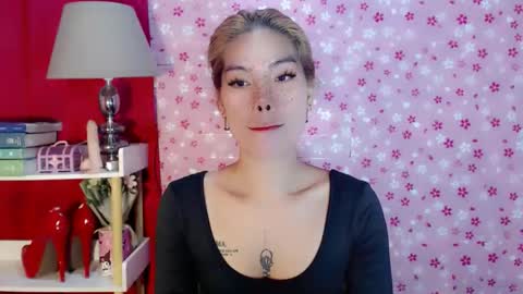 andrea06121998 online show from 10/25/25, 12:23