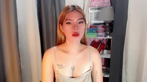andrea06121998 online show from 02/18/26, 11:06