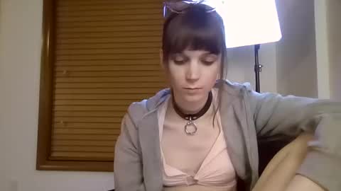 Snapshot of andrea_davenport chatting on 12/02/24, 03:04 andrea online show from 12/02/24, 03:04