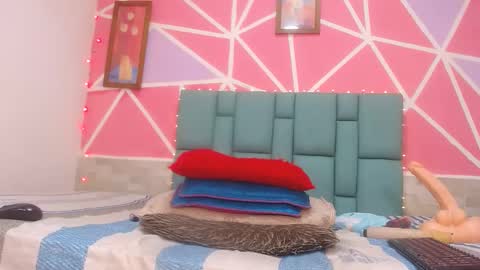 andrea ospina1 online show from 01/30/25, 08:21