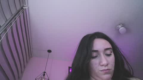 Snapshot of andrea_ramoss_ chatting on 12/26/24, 11:13 Andrea Ramos online show from 12/26/24, 11:13