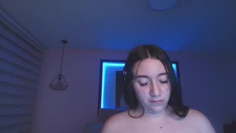 Snapshot of andrea_ramoss_ chatting on 03/06/25, 10:30 Andrea Ramos online show from 03/06/25, 10:30