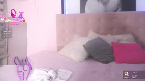 Snapshot of andrea_ramoss_ chatting on 10/02/25, 07:10 Andrea Ramos online show from 10/02/25, 07:10