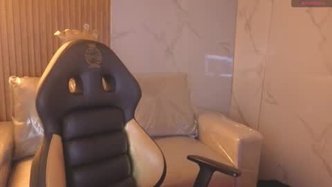 Snapshot of andrea_ramoss_ chatting on 12/01/25, 08:25 Andrea Ramos online show from 12/01/25, 08:25