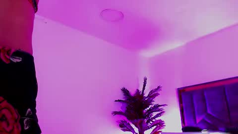 Snapshot of andrea_sexdollx chatting on 02/18/26, 04:30 ANDREINA online show from 02/18/26, 04:30