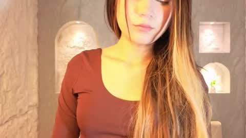 Snapshot of andrea_tx chatting on 06/04/26, 01:17 andrea_tx online show from 06/04/26, 01:17
