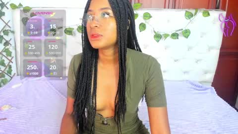 Naomi Andrea Daviss online show from 09/13/25, 12:16