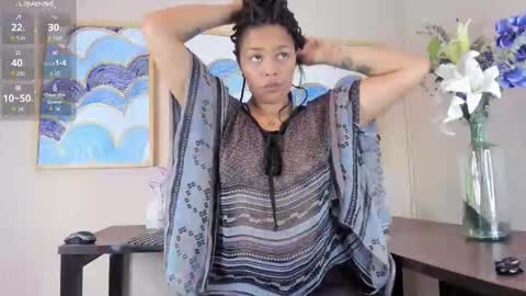 Andrea Zoelins online show from 11/18/25, 05:17