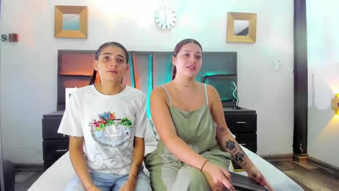 Snapshot of andreaandkarina chatting on 12/02/24, 12:29 Andrea Karina online show from 12/02/24, 12:29