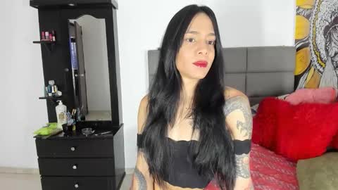 Snapshot of andreaflamel chatting on 02/05/26, 05:06 ANDREA online show from 02/05/26, 05:06