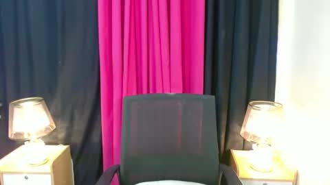 Snapshot of andreaforbedtime chatting on 02/01/25, 06:08 Andrea And Chloe Asians Girls online show from 02/01/25, 06:08