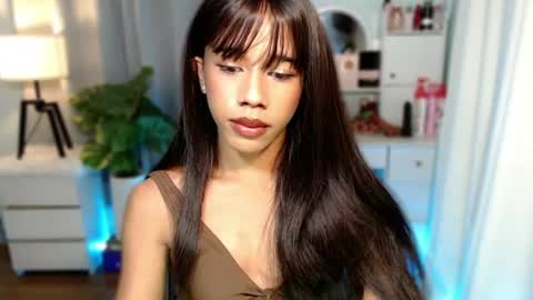 Snapshot of andrealixxxious chatting on 07/21/26, 12:29 andrealixxxious online show from 07/21/26, 12:29