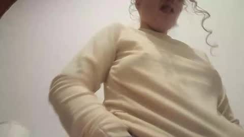 andreamartinssean2018 online show from 06/10/26, 06:45