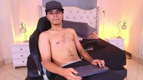 Snapshot of andreao_pirlo chatting on 07/28/26, 04:39 Andreao online show from 07/28/26, 04:39