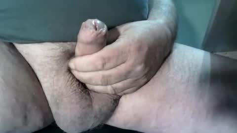 Snapshot of andreas40cc chatting on 10/14/25, 12:17 Andreas40CC online show from 10/14/25, 12:17