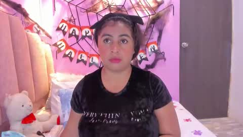 A n d r  e a S w e e t  online show from 11/04/25, 08:19