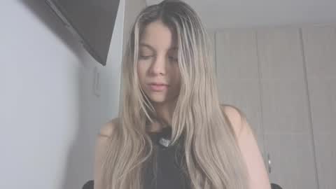 andreau 19 online show from 01/14/26, 01:28