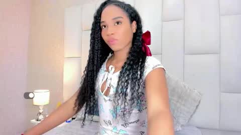 andreayano online show from 11/30/25, 06:39