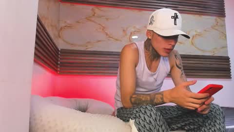 andrees_s online show from 01/19/26, 02:04