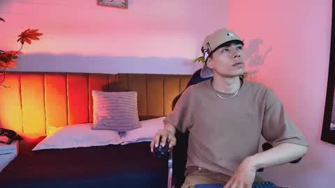 andreew_style_ online show from 04/22/26, 08:43