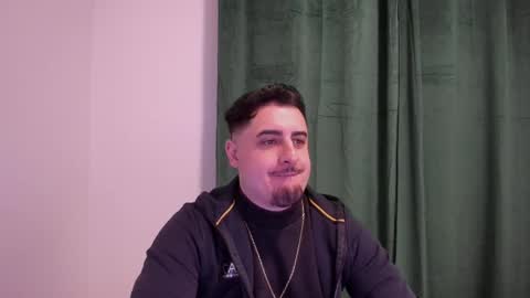 Snapshot of andreii2131 chatting on 04/02/26, 04:26 Andrew online show from 04/02/26, 04:26