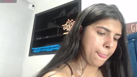 Andreina  online show from 12/04/24, 10:30