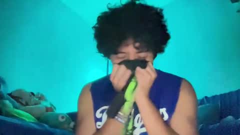 Snapshot of andrelabuda9 chatting on 12/04/24, 05:49 Andre Labuda online show from 12/04/24, 05:49