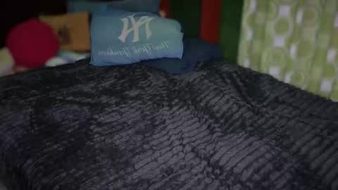 Snapshot of andrelabuda9 chatting on 03/03/26, 01:45 Andre Labuda online show from 03/03/26, 01:45